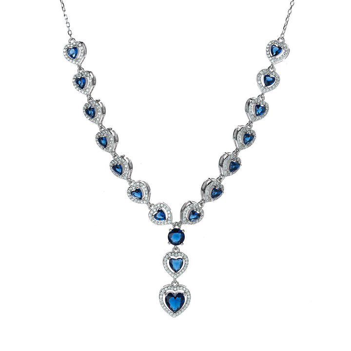 Collana con cuori blu
