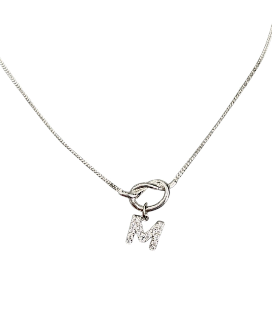 Collana nodo con iniziale