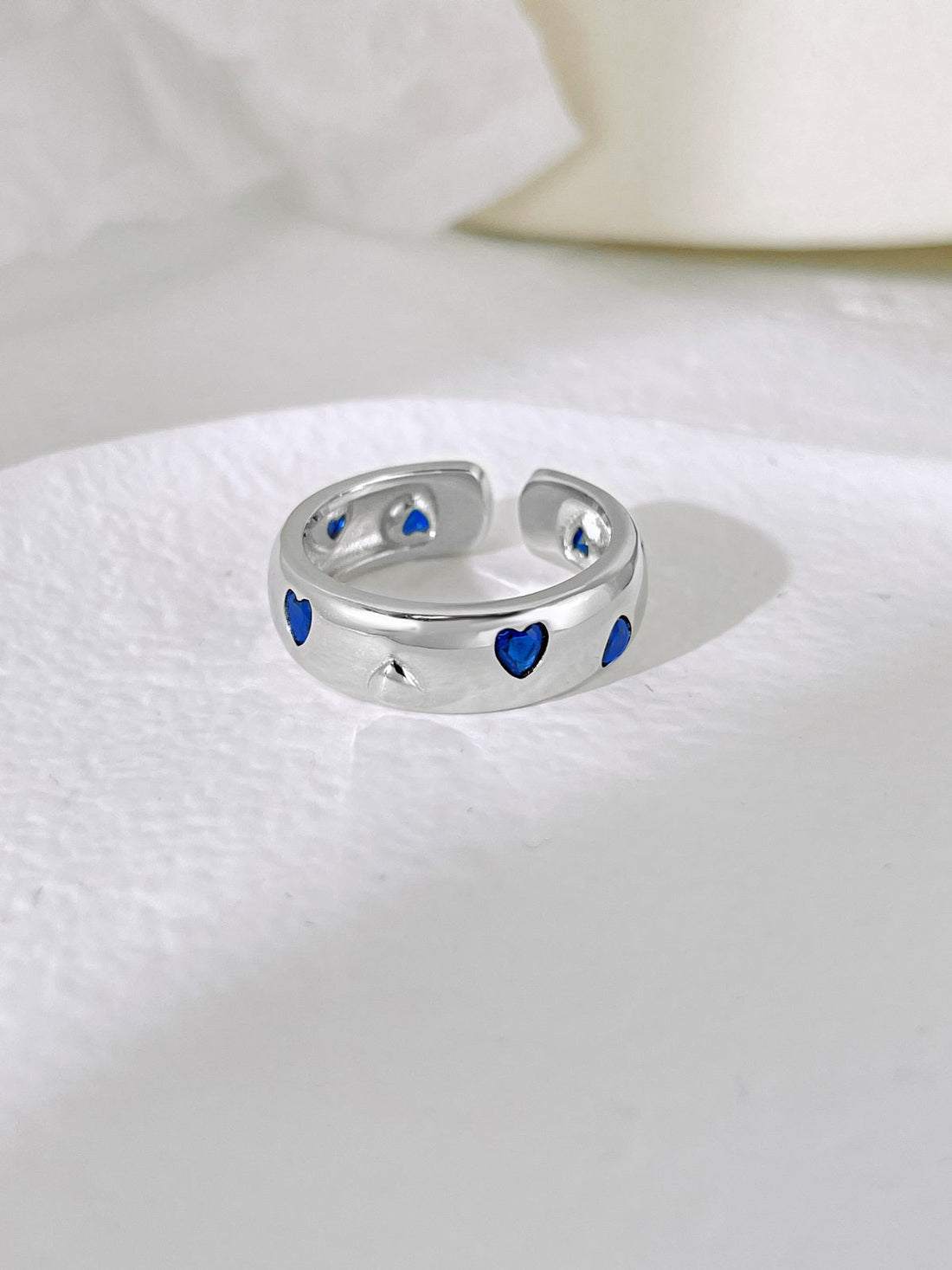 Anello cuori blu