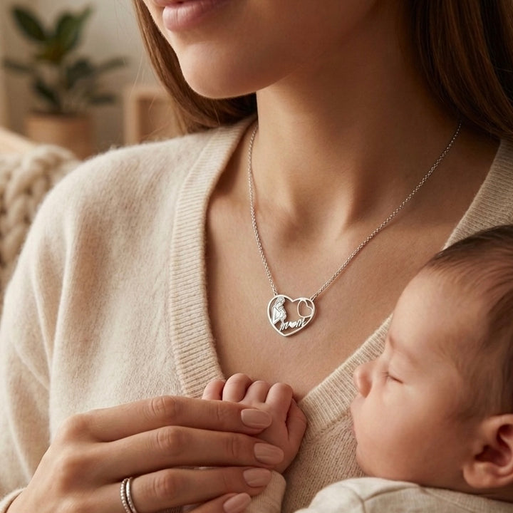 Collana Mom